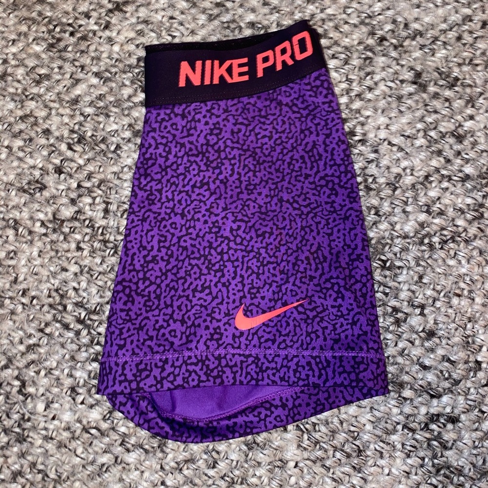 Purple leopard NIKE pros spandex